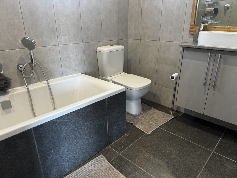 3 Bedroom Property for Sale in Seemeeu Park Western Cape